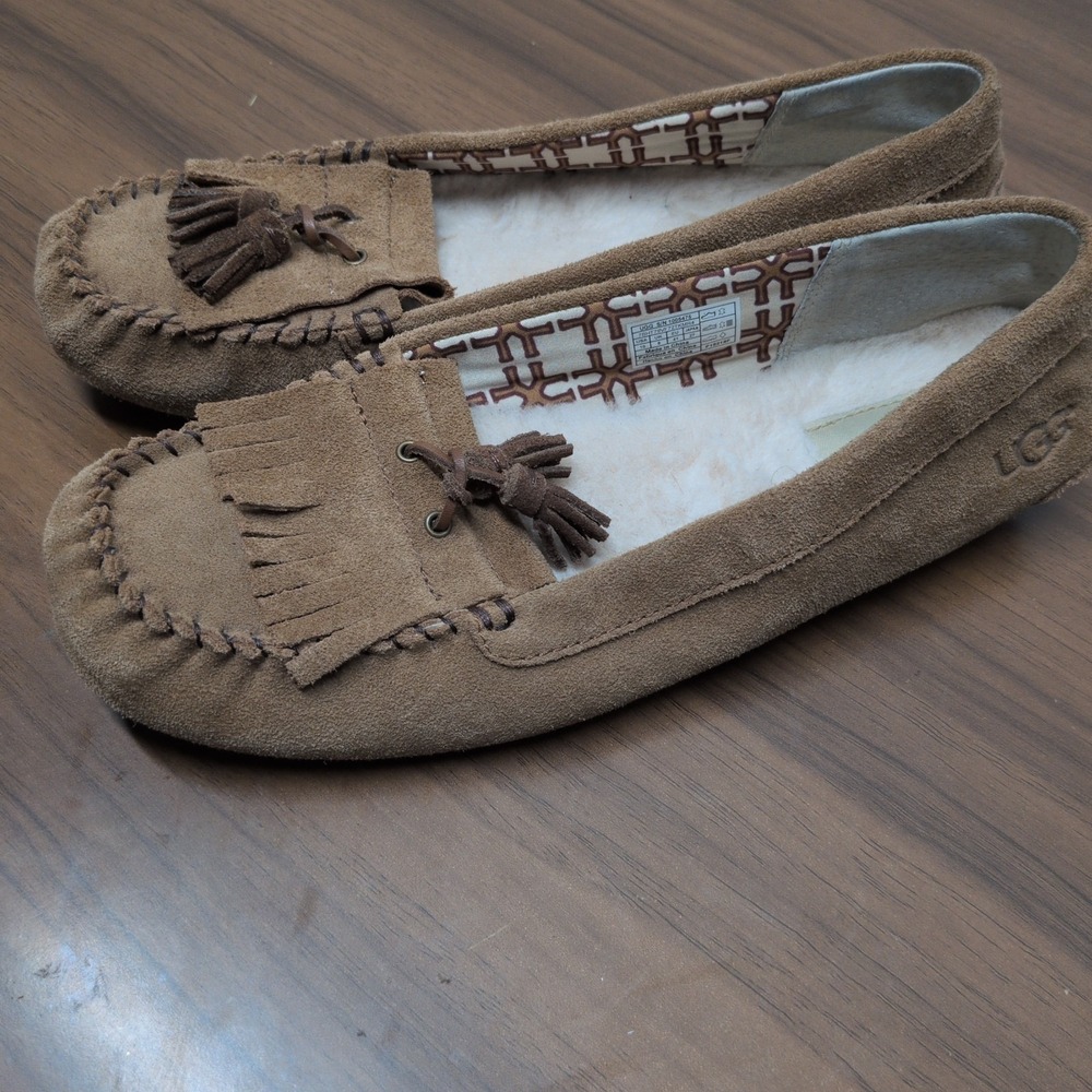 Ugg Australia Lizzy Moccasin Slip On Slippers Womens 10 Chestnut Brown Tassel - Picture 2 of 7